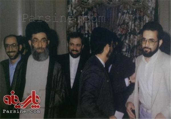 عکس/ جواد ظریف در سفر آیت‌الله خامنه‌ای به نیویورک