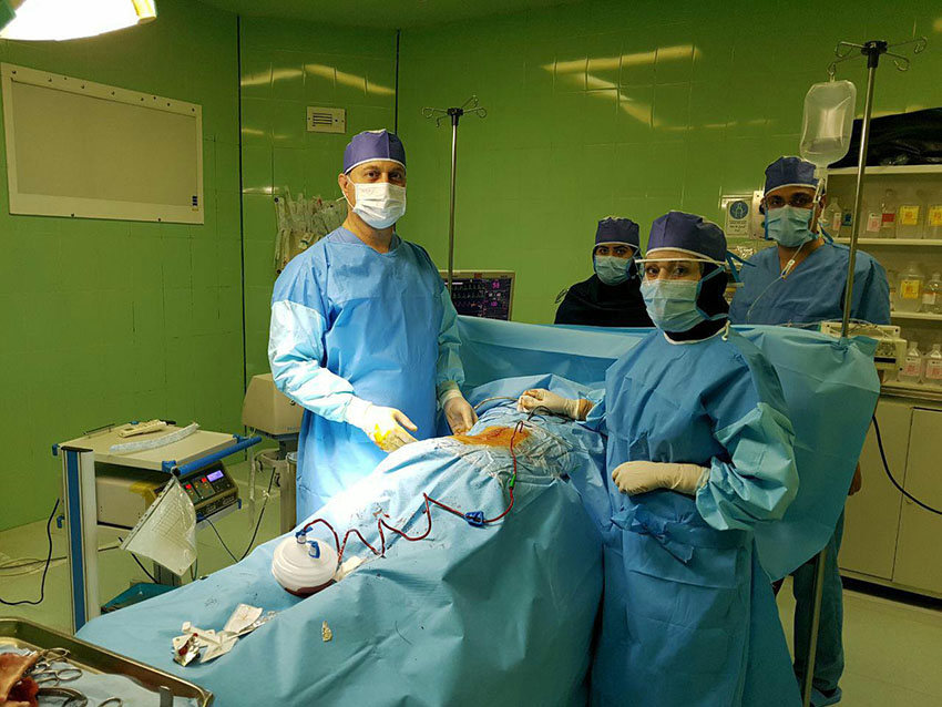 اولین عمل جراحی «دیسک کمر» در بیمارستان سرخس با موفقیت انجام شد