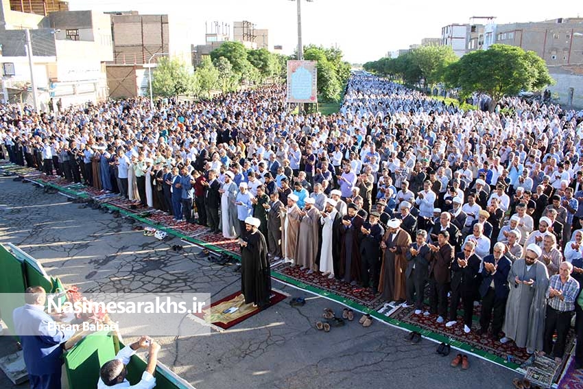 گزارش تصویری/ اقامه نماز عید فطر در سرخس