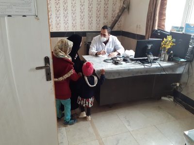 ویزیت رایگان ۳۵۰ نفر از مردم دهستان خانگیران سرخس توسط گروه‌های جهادی