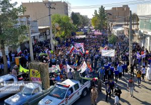 گزارش تصویری؛ خروش انقلابی مرزداران سرخسی علیه استکبار جهانی در راهپیمایی ۱۳ آبان