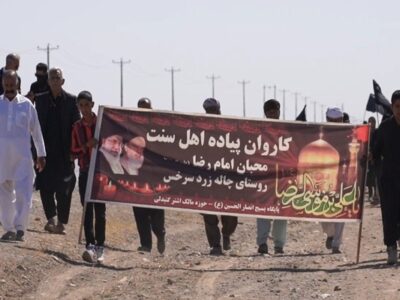 فیلم؛ زائران پیاده اهل سنت شهرستان سرخس در مسیر مشهدالرضا