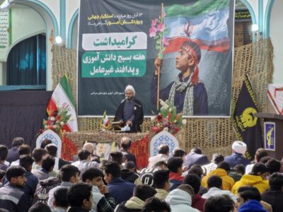 فیلم؛ همایش بزرگداشت هفته بسیج دانش‌آموزی و پدافند غیرعامل در سرخس