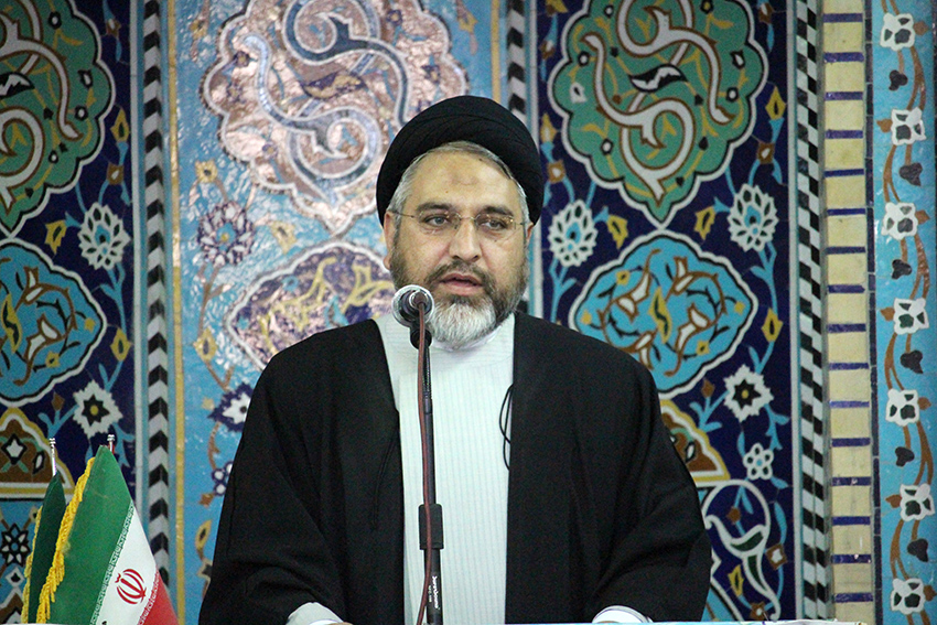 اسلام، مردم و رهبری سه عنصر اصلی انقلاب اسلامی ایران هستند