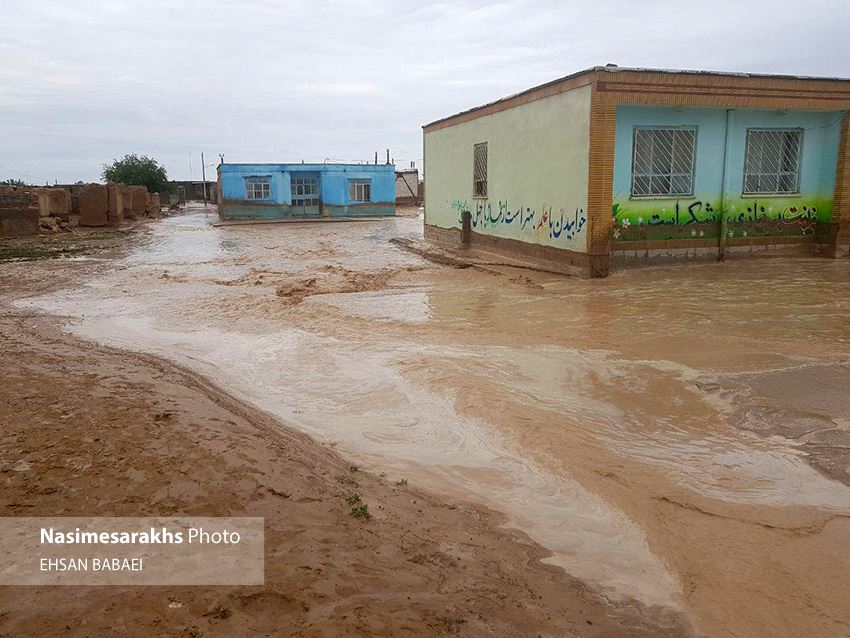 سیلاب به ۱۴۷ خانه روستایی در سرخس خسارت زد/ اولویت اول حفظ جان هموطنان است