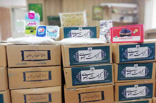 توزیع ۱۰۰۰ بسته افطاری بین نیازمندان سرخس توسط آستان قدس رضوی