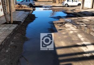 مطالبات مردم؛ کوچه شهید بوزقوچانی ۶ همیشه آب جمع میشه!